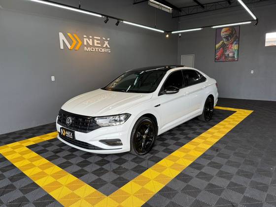 VOLKSWAGEN JETTA 1.4 250 TSI TOTAL FLEX R-LINE TIPTRONIC VOLKSWAGEN JETTA 1.4 250 TSI TOTAL FLEX R-LINE TIPTRONIC